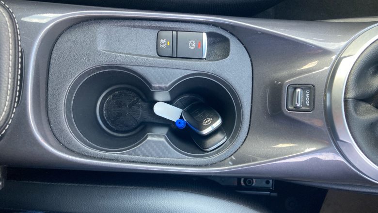 Nissan Juke 1.0 DiG-T 114 N-Connecta 5dr Petrol Hatchback